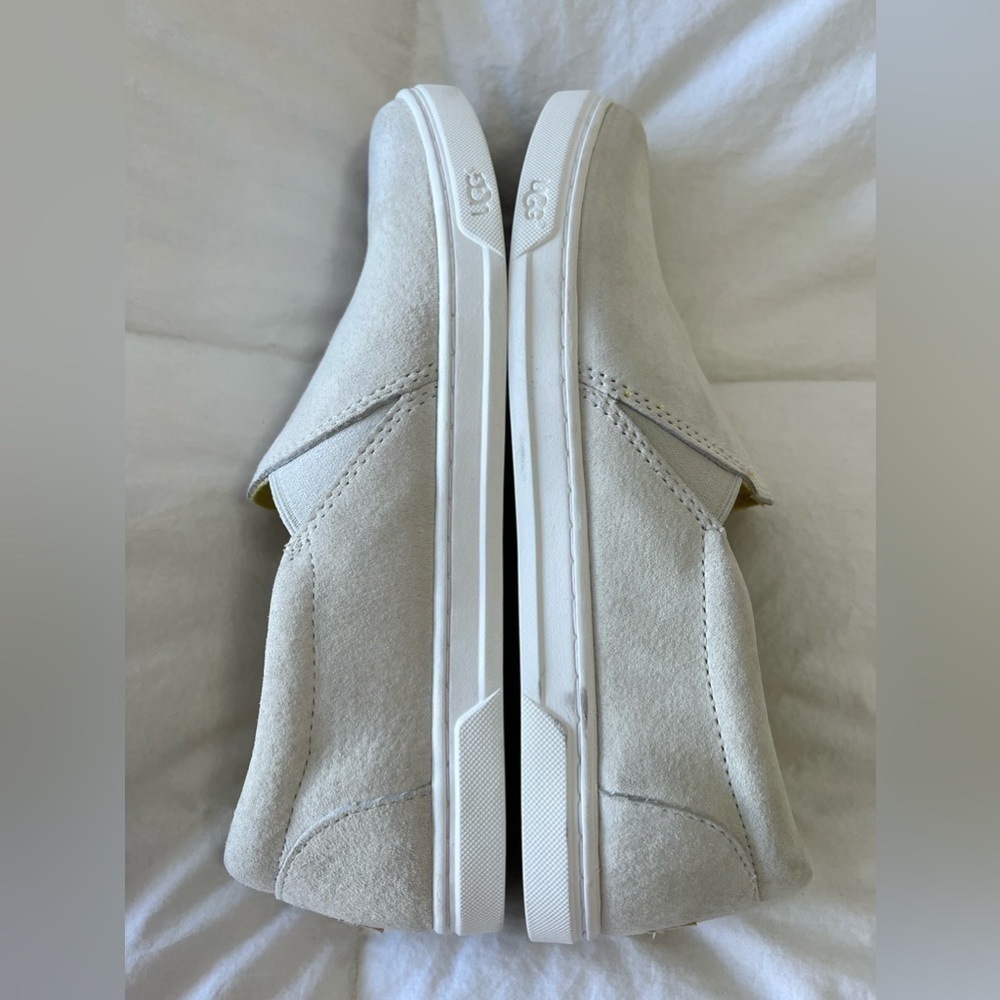 UGG Kitlyn Water Lily Suede Classic Suede Slip On Skater Shoe SZ 9.5 Women’s.